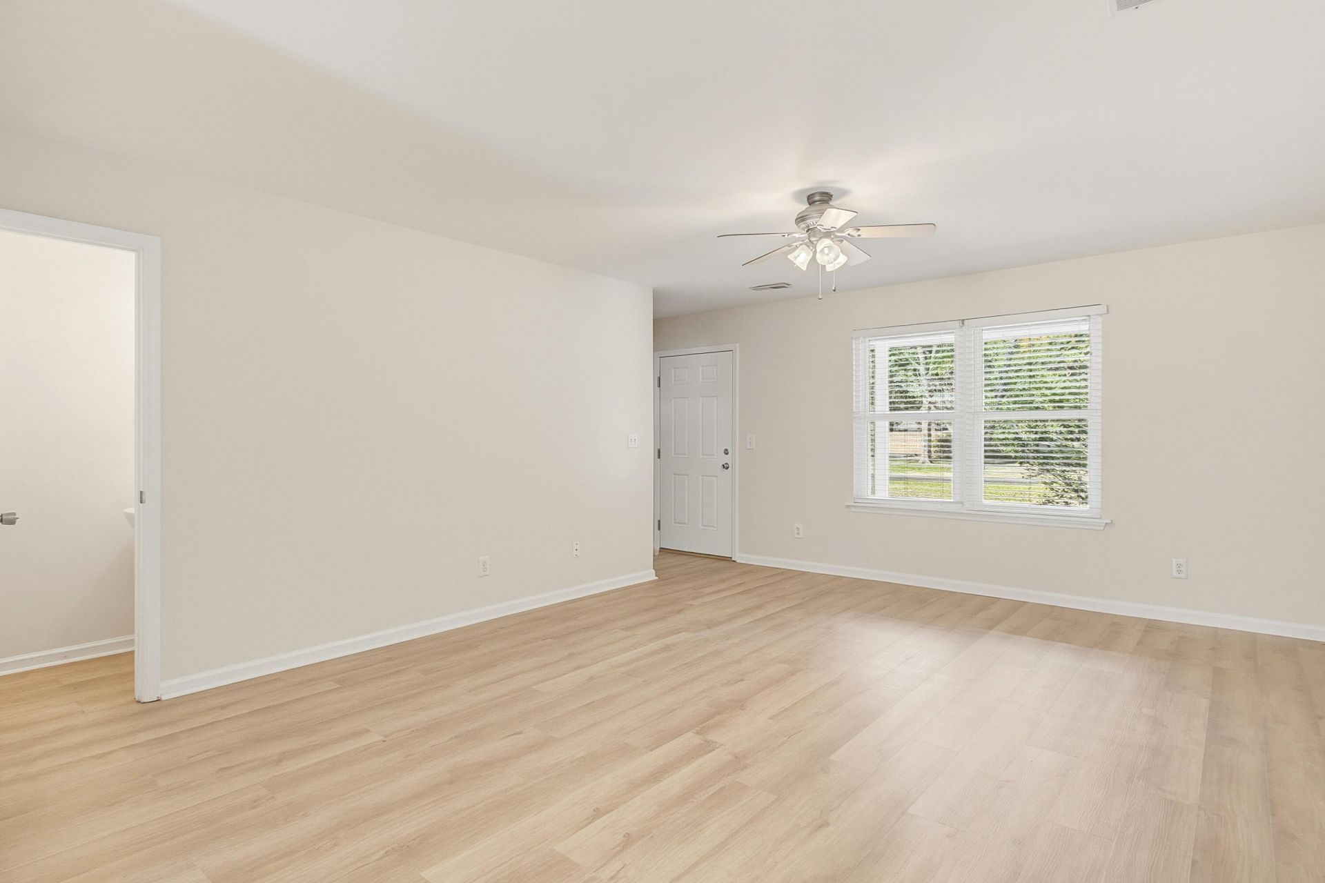 1190 Julian Clark Road Photo 10