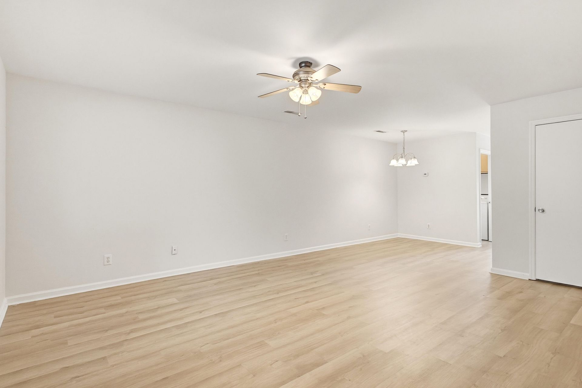 1190 Julian Clark Road Photo 5