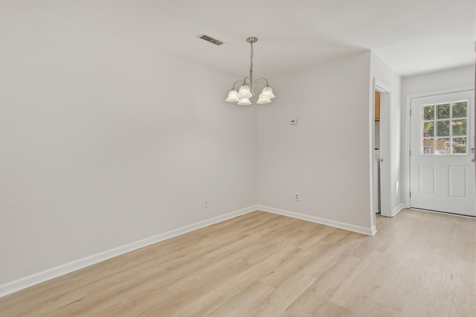 1190 Julian Clark Road Photo 8