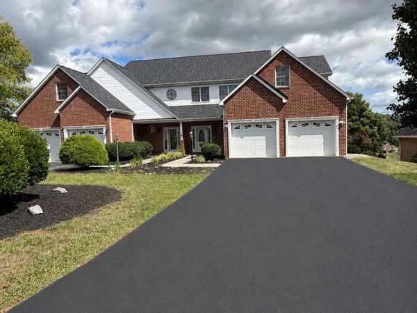 466 Summit Ridge RD , Daleville, VA 24083