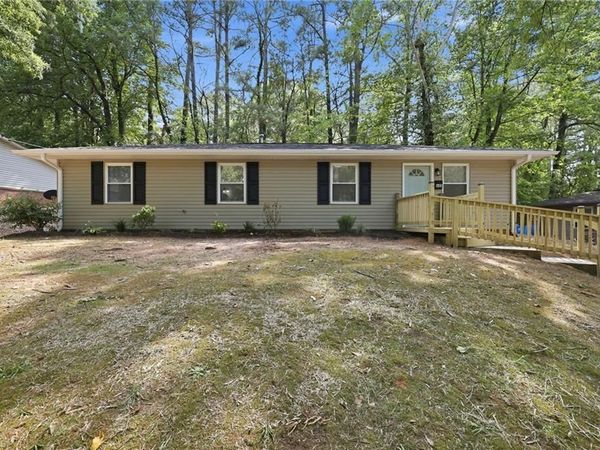 640 Amanda Place, Winston-Salem, NC 27101