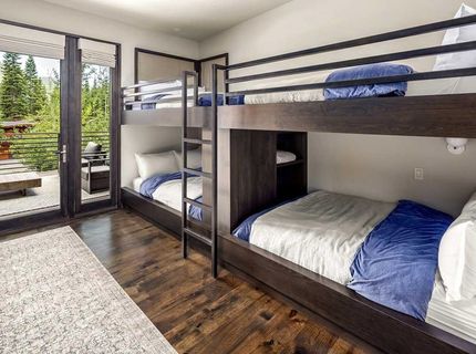 10568 Glenbrook Court, Truckee, CA 96161 Photo