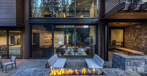 10568 Glenbrook Court, Truckee, CA 96161 Photo