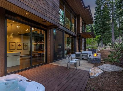 10568 Glenbrook Court, Truckee, CA 96161 Photo