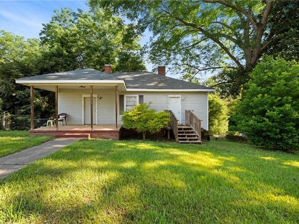 149 Peachtree Street , Griffin, GA 30223