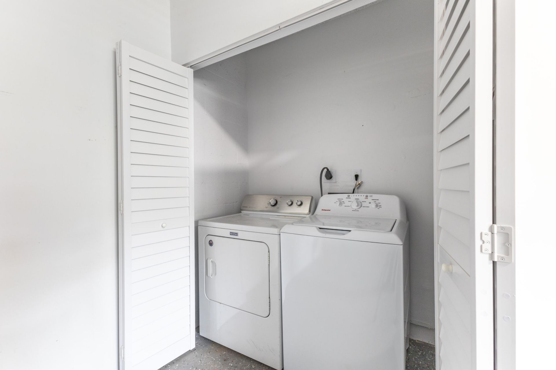 8210 SW 41st Street, Davie, FL 33328 Photo
