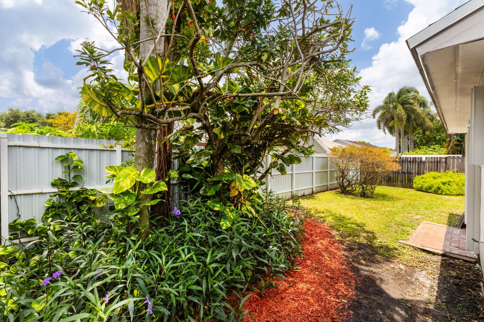 8210 SW 41st Street, Davie, FL 33328 Photo