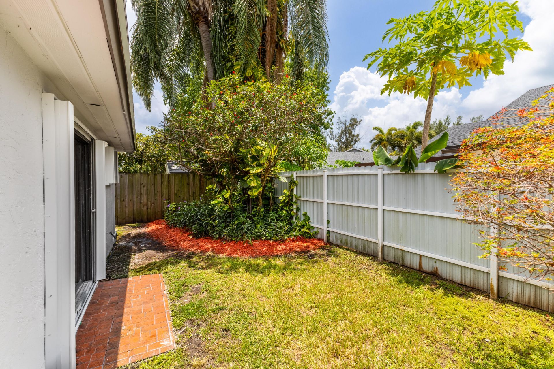 8210 SW 41st Street, Davie, FL 33328 Photo