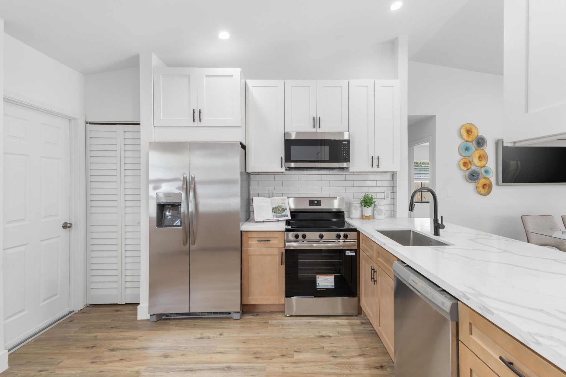 8210 SW 41st Street, Davie, FL 33328 Photo