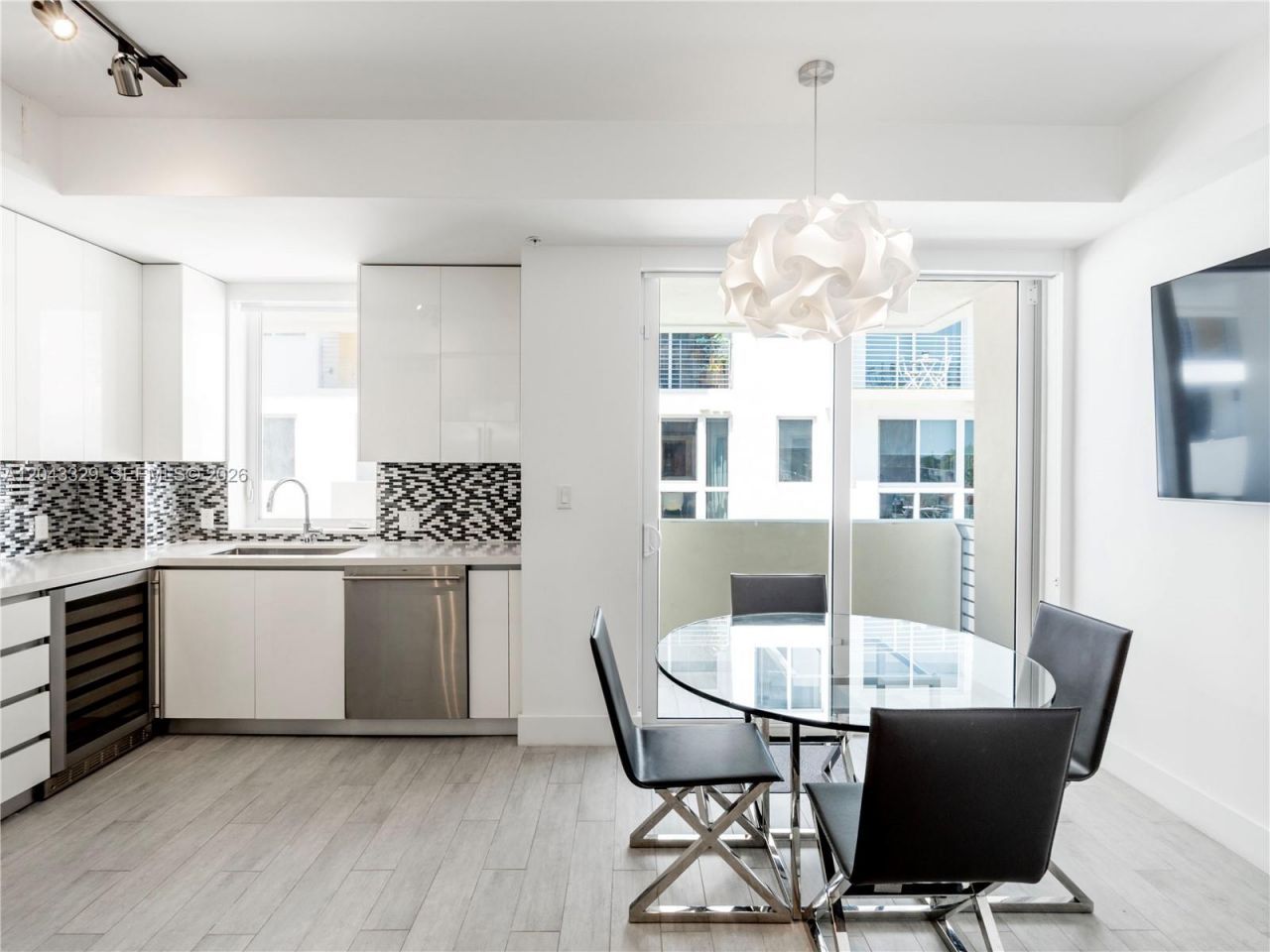 51 N Shore Dr , Unit 51, Miami Beach, FL 33141 Photo