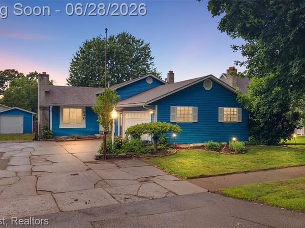 840 Saint James Street, Marysville, MI 48040