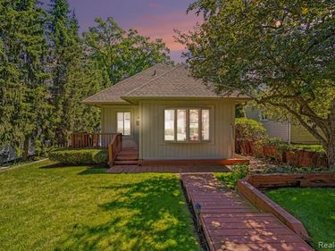 1792 Lockwood, Highland Twp, MI 48356