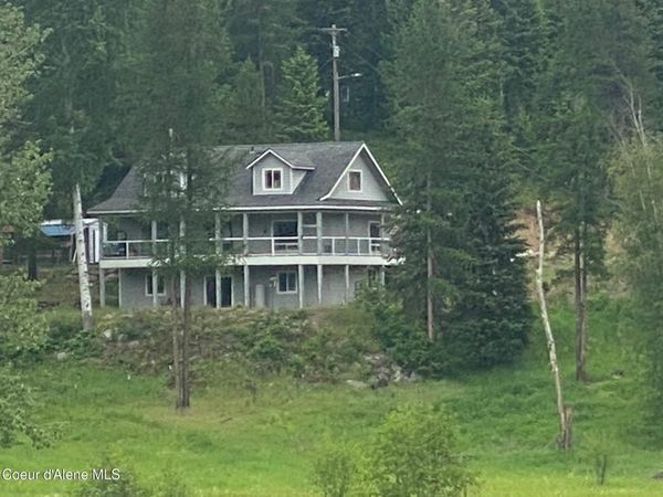 26 Roberts Rdg Rd , Cocolalla, ID 83813