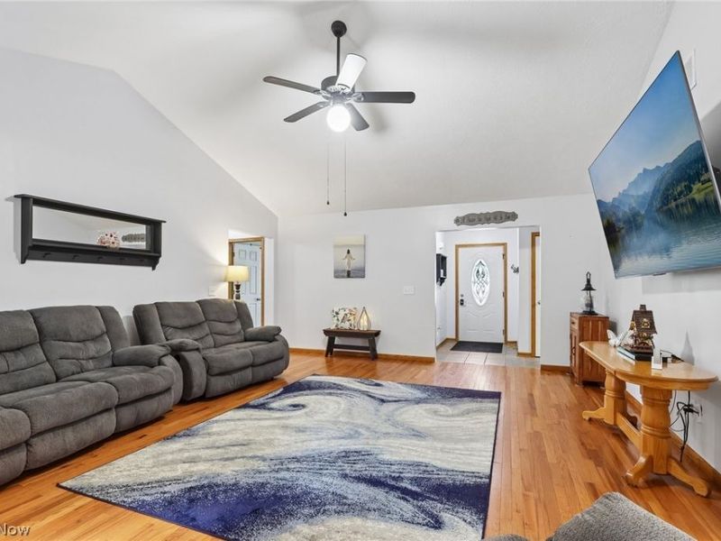 3213 Bates Road, Madison, OH 44057 Photo 6