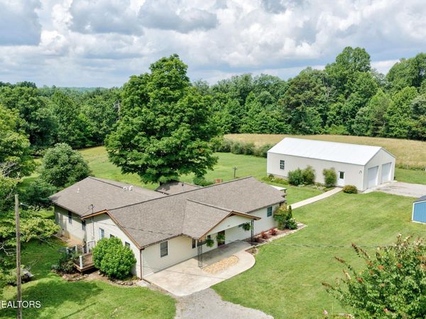 129 Melton Lane, Monterey, TN 38574