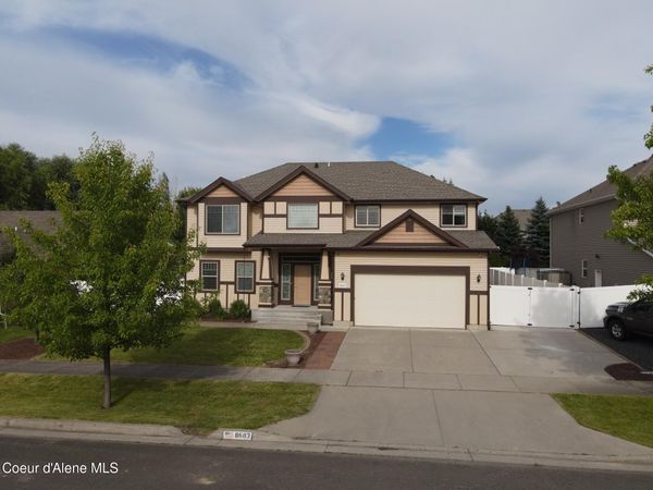 8683 N Salmonberry LOOP, Hayden, ID 83835