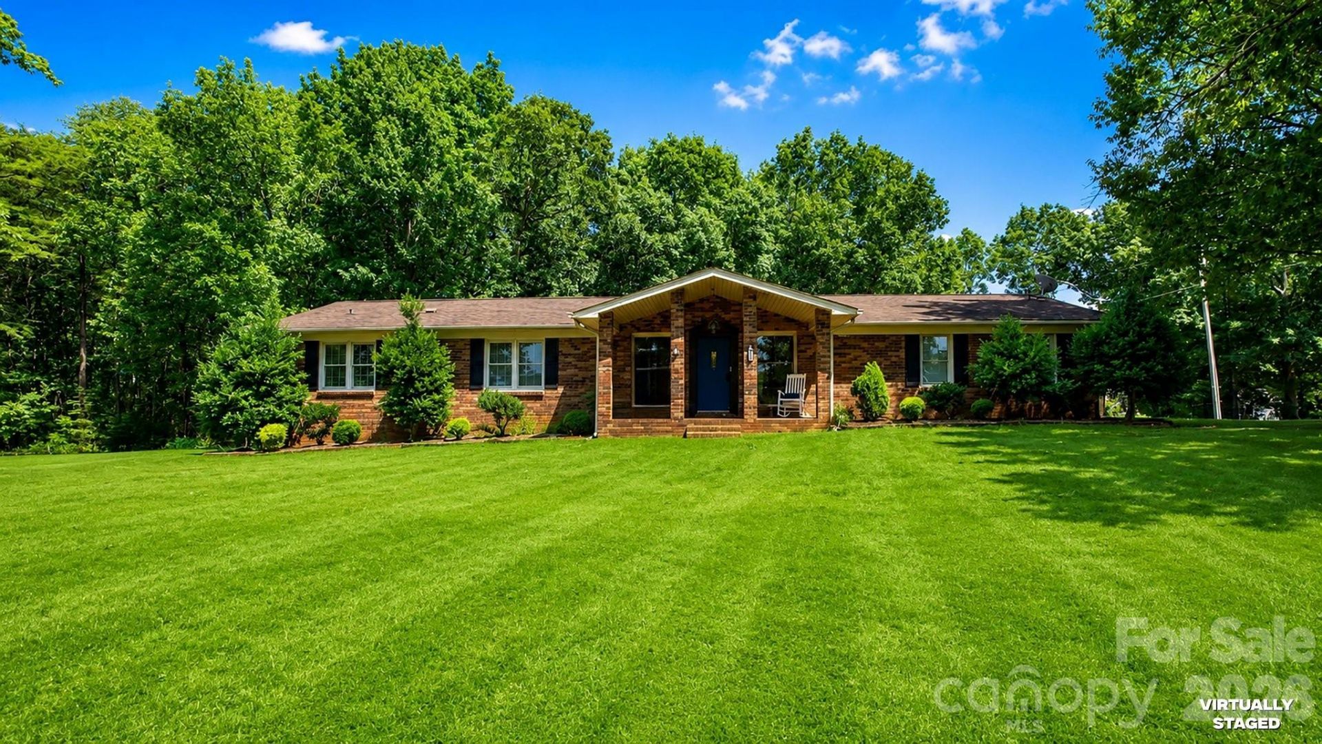 5374 N Nc 150 Highway, Lincolnton, NC 28092 Main Photo