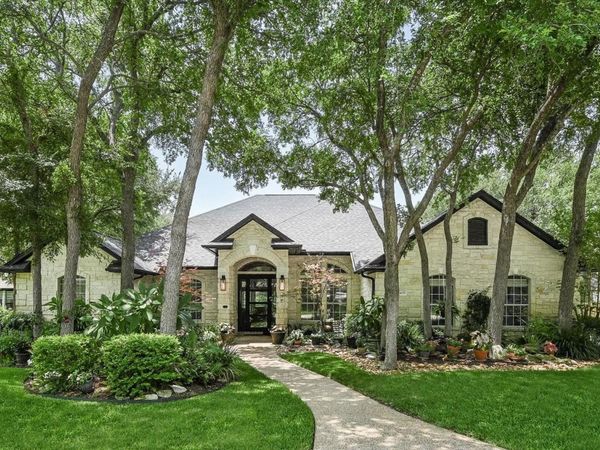 2405 Donner PATH, Round Rock, TX 78681