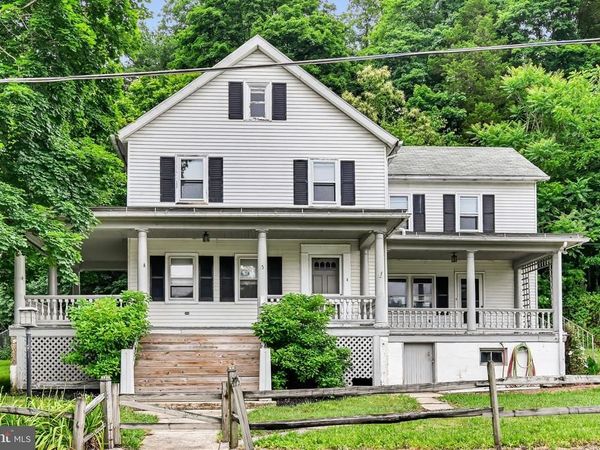 15 ROCK ROAD , PINE GROVE, PA 17963