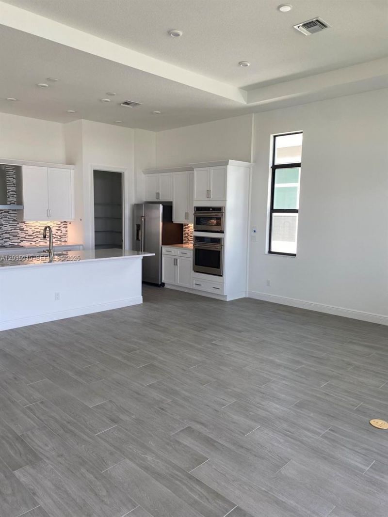 9488 SW Pepoli Way , Unit 9488, Port Saint Lucie, FL 34987 Photo