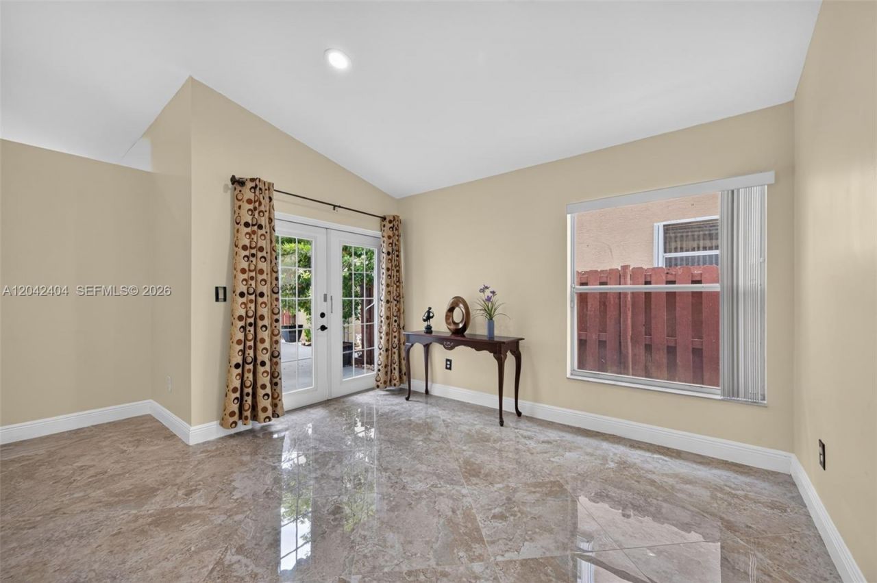 4950 SW 152nd Ave, Miramar, FL 33027 Photo