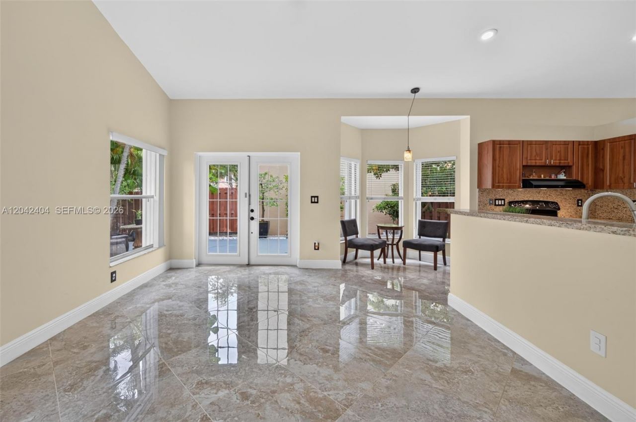 4950 SW 152nd Ave, Miramar, FL 33027 Photo
