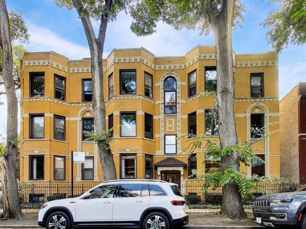 1021 N Hoyne Avenue , Unit 1A, Chicago, IL 60622