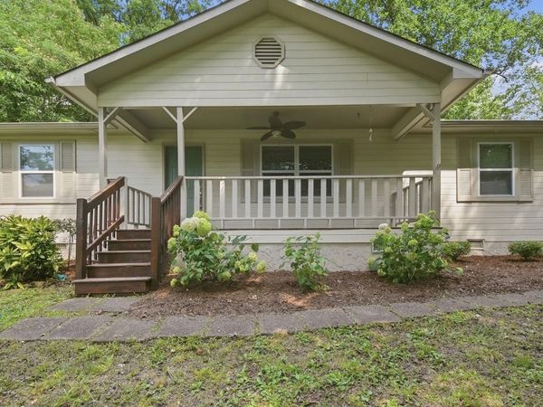 1700 Ashmore Avenue, Chattanooga, TN 37415