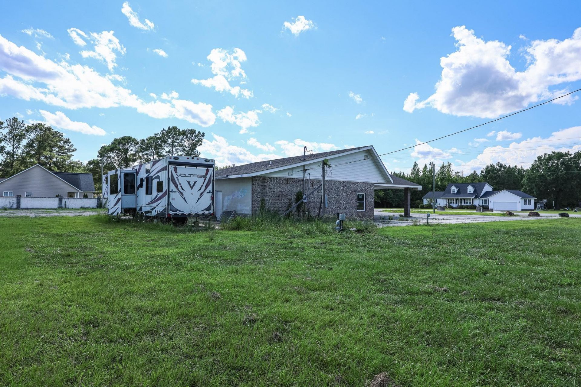 12132 Highway 905  Photo 16