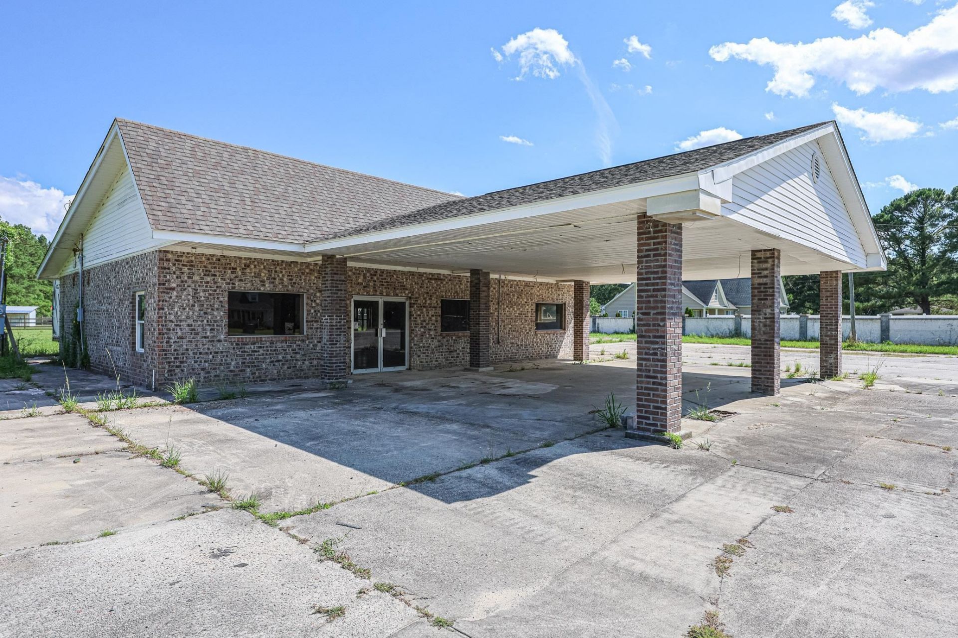 12132 Highway 905  Photo 5