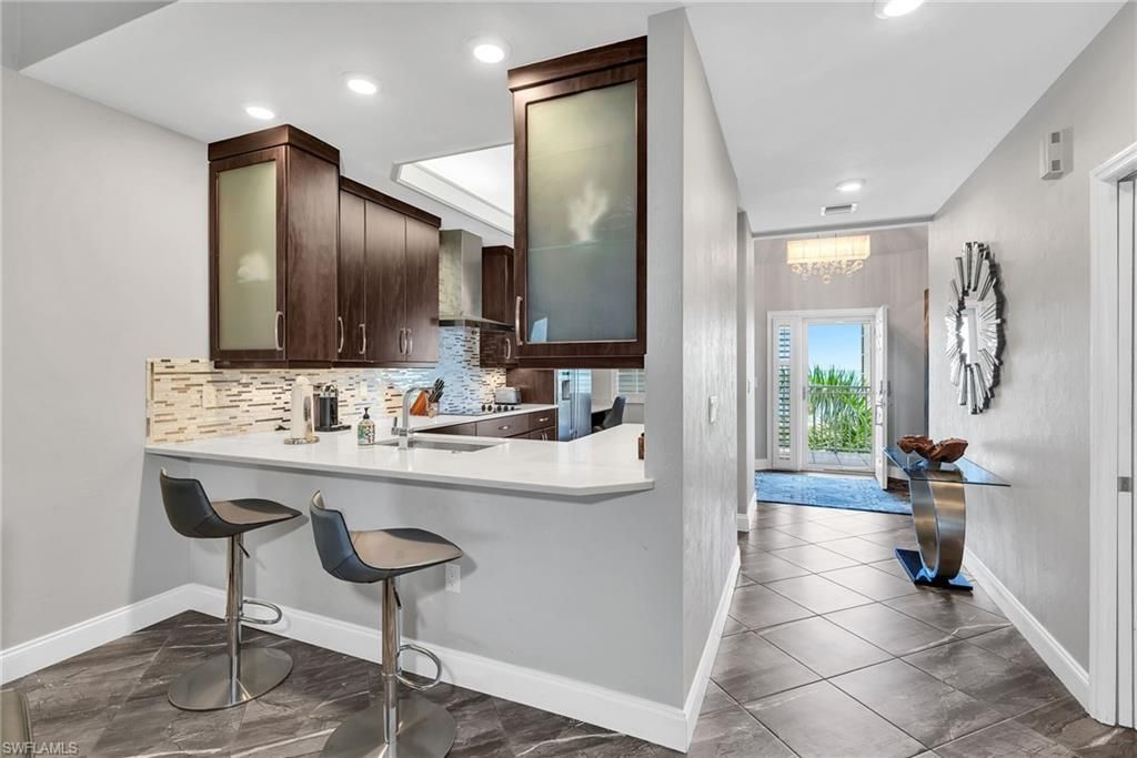 9380 Gulf Shore Dr , Unit 402, Naples, FL 34108 Photo