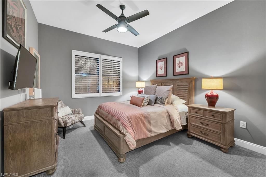 9380 Gulf Shore Dr , Unit 402, Naples, FL 34108 Photo