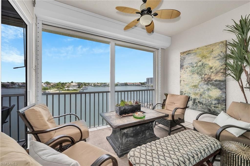 9380 Gulf Shore Dr , Unit 402, Naples, FL 34108 Photo