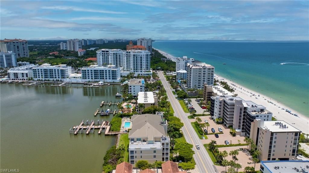 9380 Gulf Shore Dr , Unit 402, Naples, FL 34108 Photo