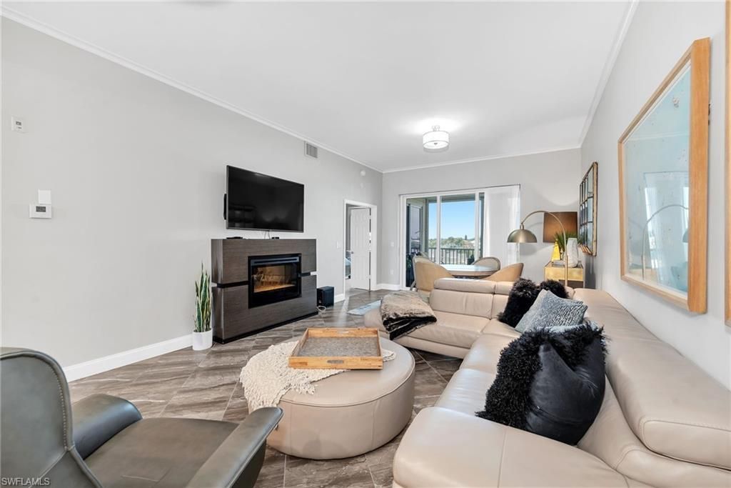 9380 Gulf Shore Dr , Unit 402, Naples, FL 34108 Photo