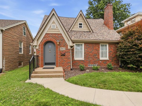 2612 E 18th Street E, Davenport, IA 52803
