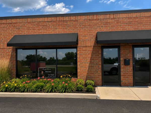 31632 N Ellis Drive, Unit 111, Volo, IL 60073