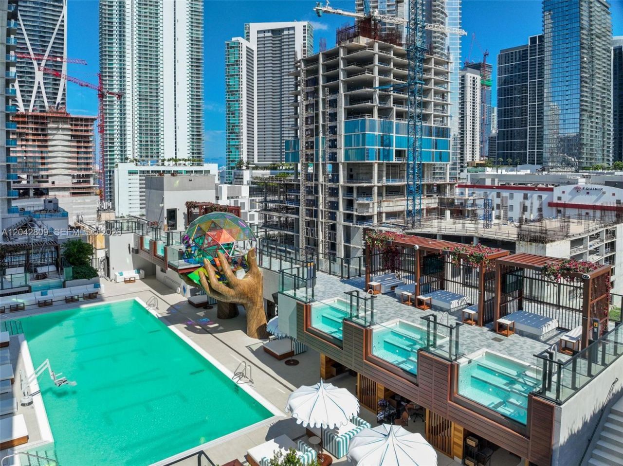20 NE 11 , Unit 2410, Miami, FL 33132 Photo
