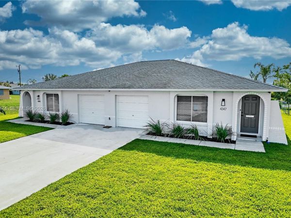 4345/4347 Skyline Blvd , Cape Coral, FL 33914