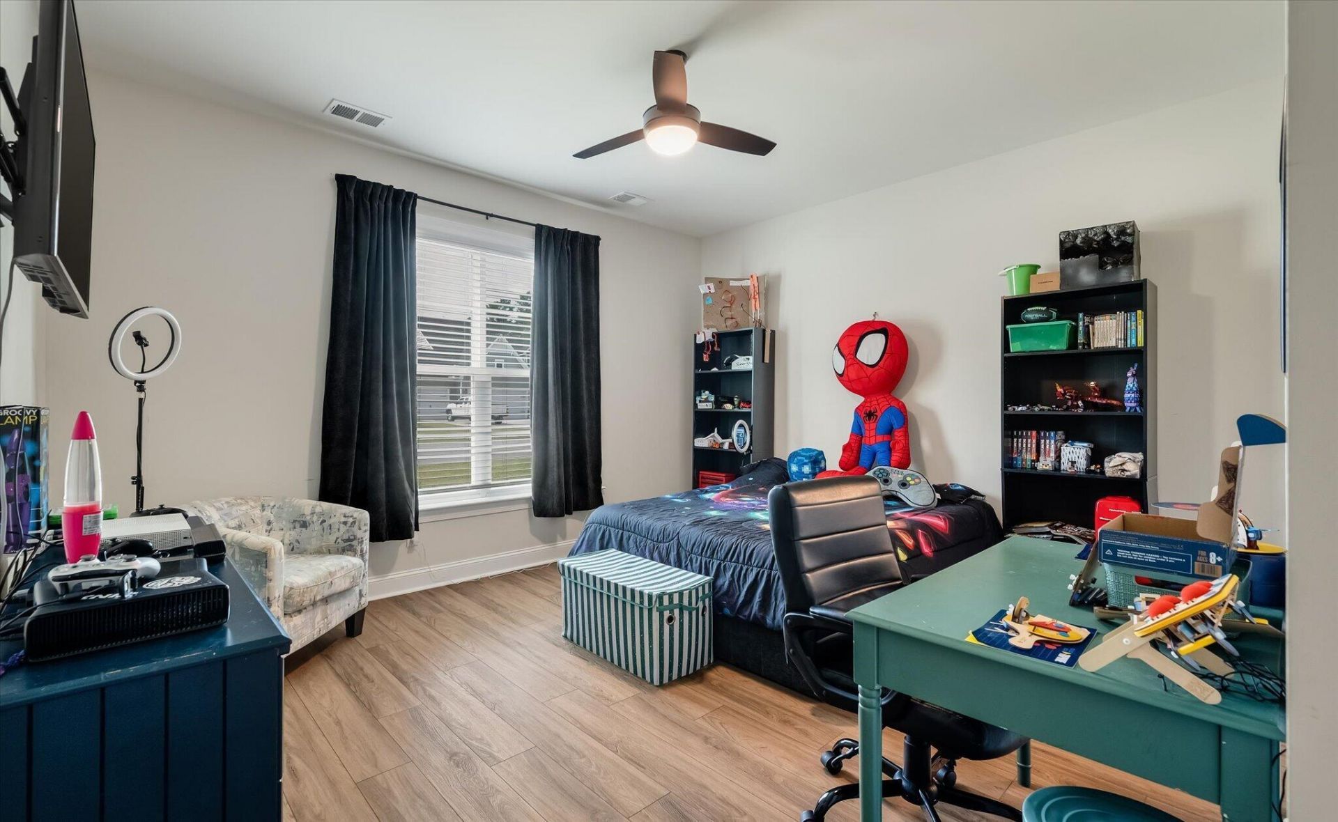 205 Huguenot Trail Photo 32