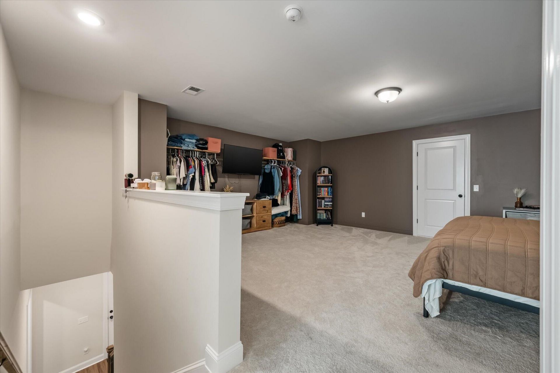 205 Huguenot Trail Photo 39