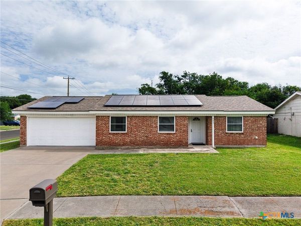 901 Edwards Street , Copperas Cove, TX 76522