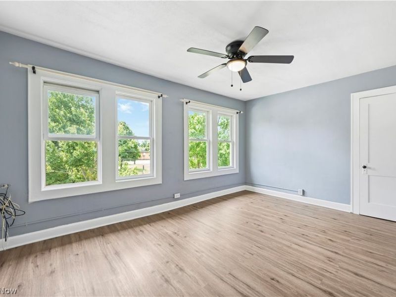 3014 Oak Park Avenue, Cleveland, OH 44109 Photo 10
