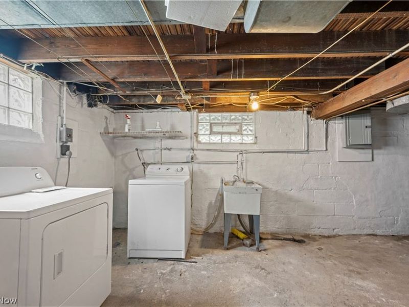 3014 Oak Park Avenue, Cleveland, OH 44109 Photo 19