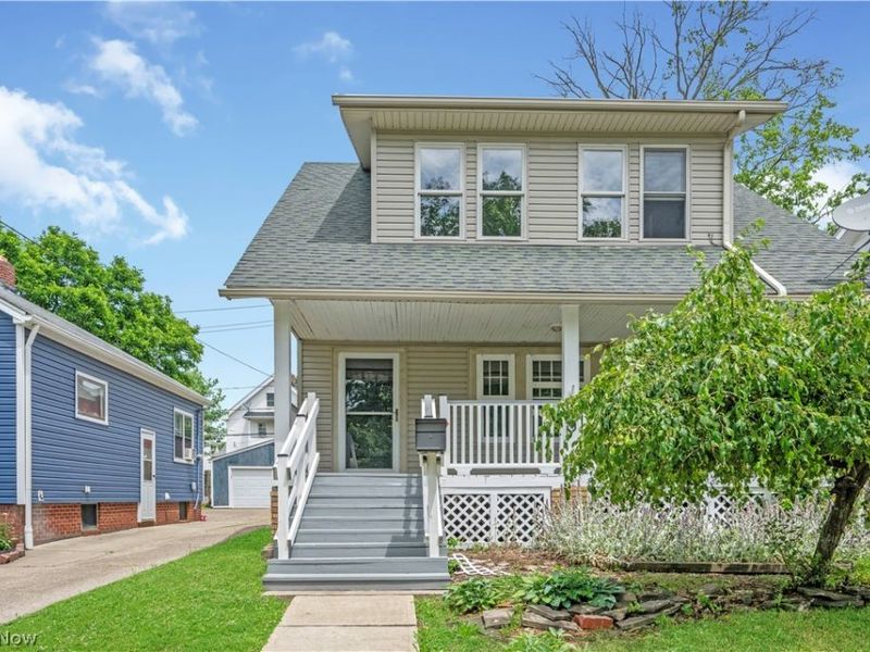 3014 Oak Park Avenue, Cleveland, OH 44109 Photo 2