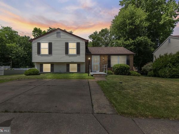 14 TULIP TREE COURT, BALTIMORE, MD 21221