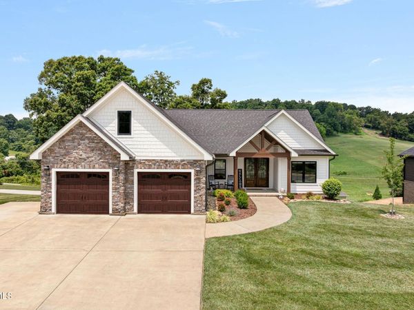 1118 Brumit Field, Johnson City, TN 37615