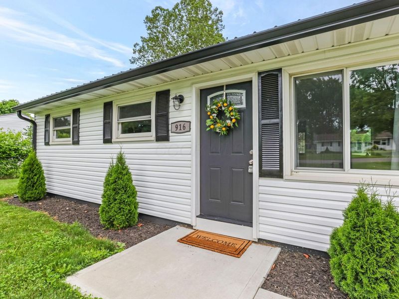 916 Fieldson Drive , Heath, OH 43056 Photo 8