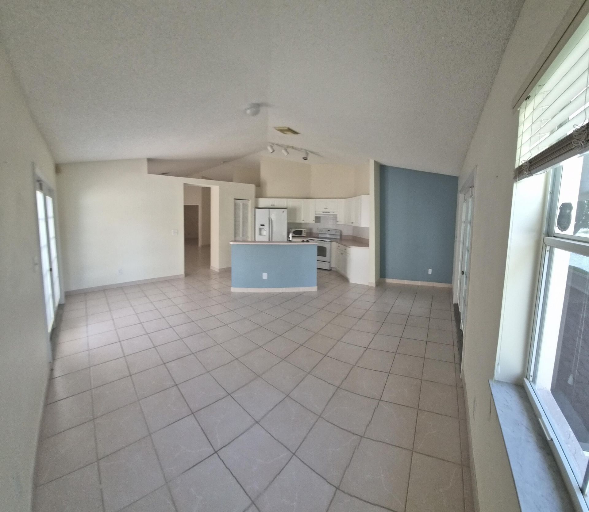 7306 NW 1st Manor Nw, Plantation, FL 33317 Photo