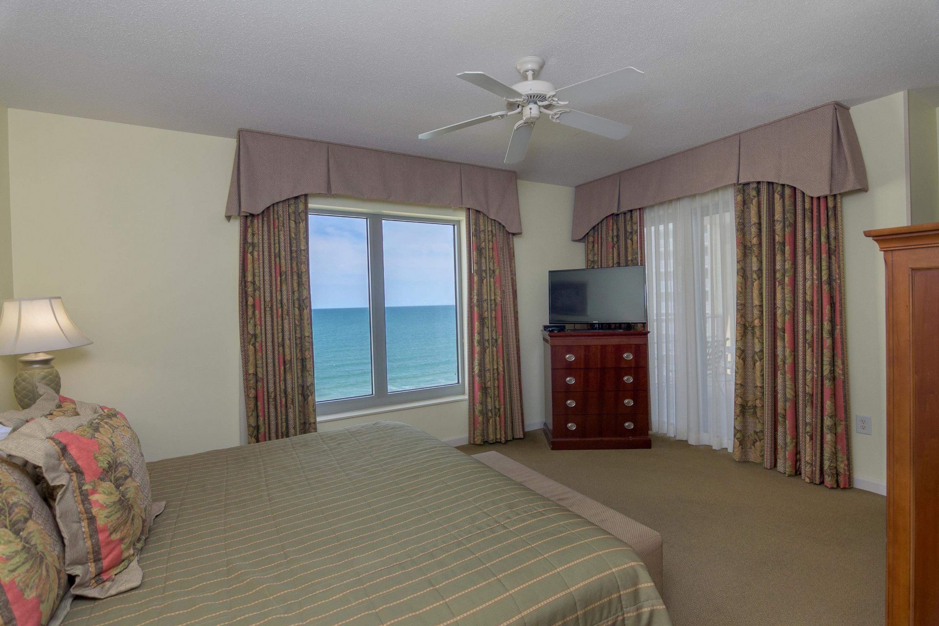 9994 Beach Club Dr.  Photo 31